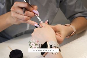 Curso-de-Alongamento-de- Unhas